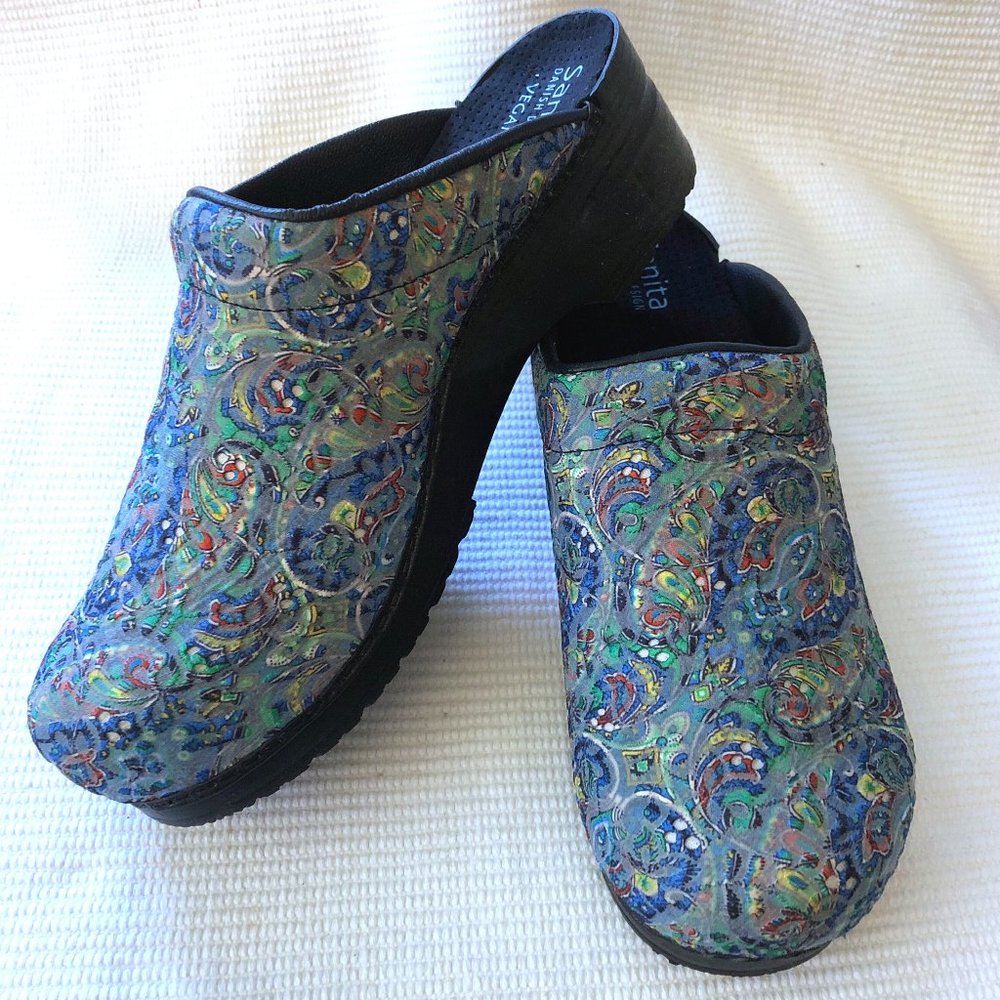 Sanita sz43 Rosalyn Blue Paisley Clogs